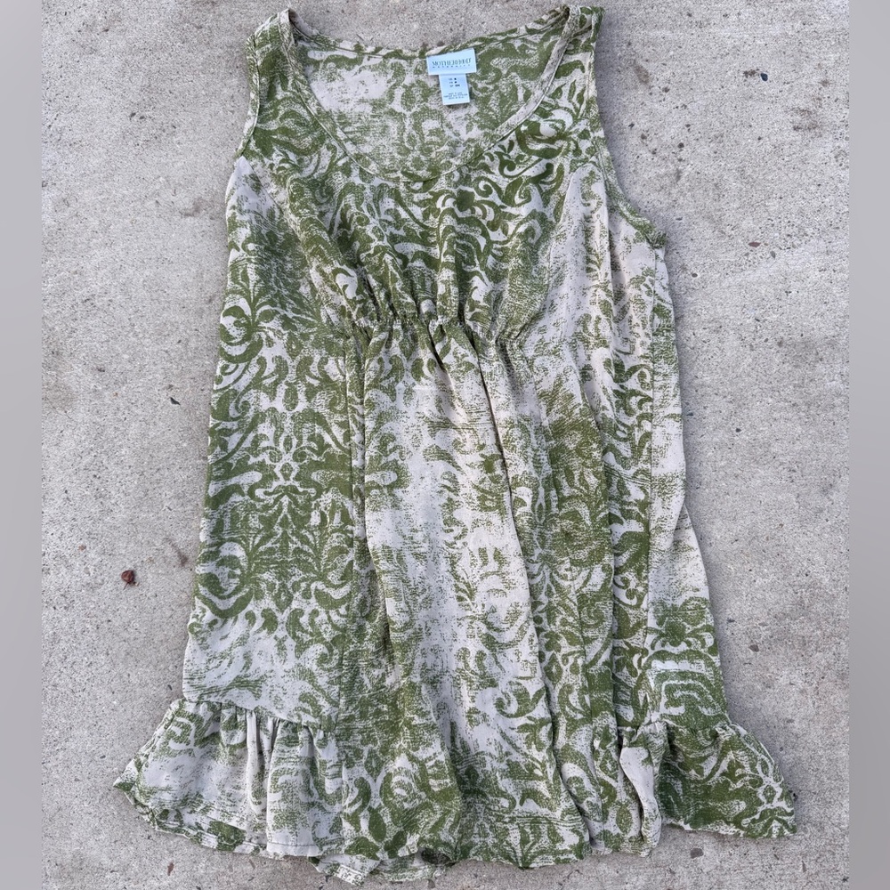 Beautiful Green Lightweight Motherhood Maternity Tank Size Small